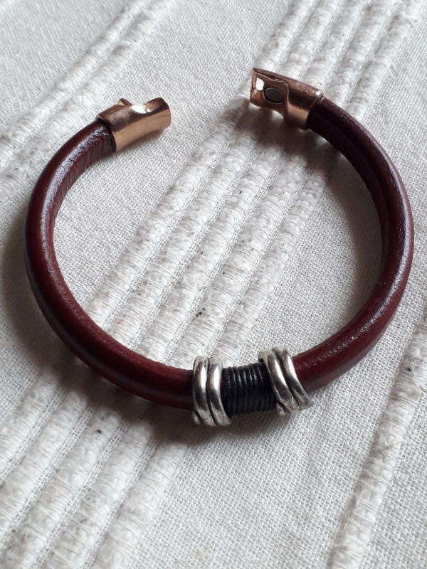 Bracelet cuir rouge homme